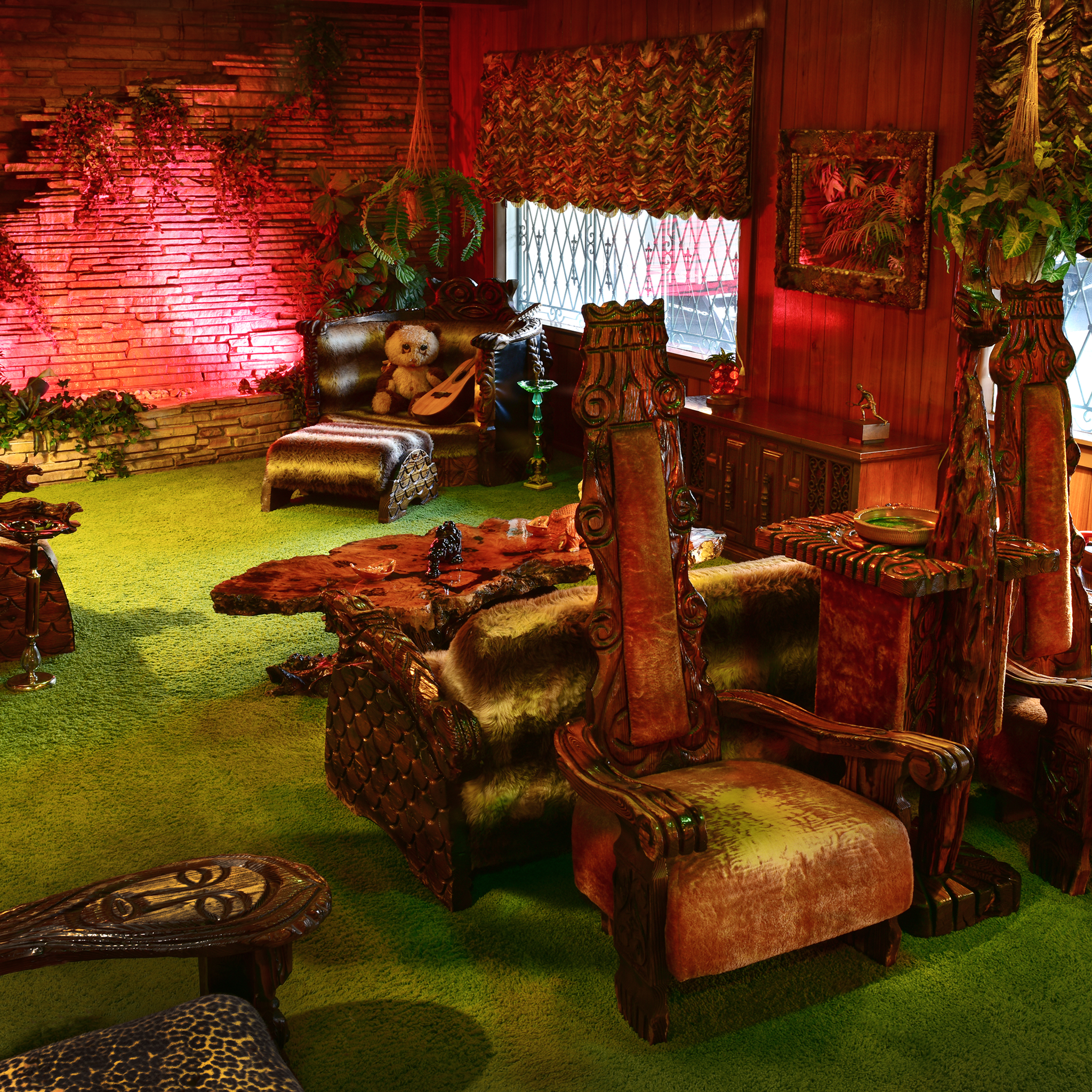 Interior of the Jungle Room at Graceland Mansion